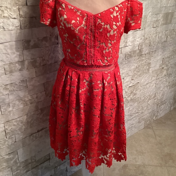 Francesca’s Beverly Off The Shoulder Lace Dress (NWT) - Picture 2 of 14